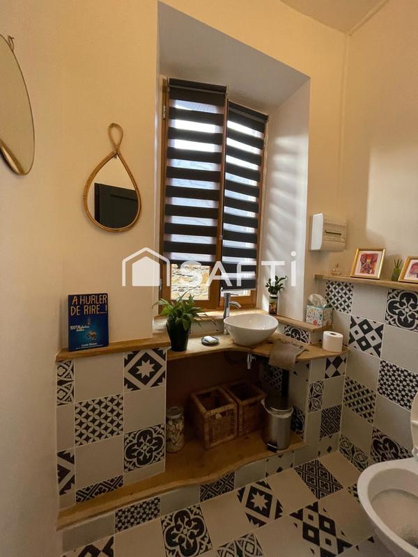 Maison - 165 m² - 6 pièces