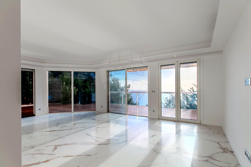 Appartement - 138 m² - 4 pièces