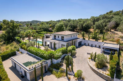 Villa - 309 m² - 6 pièces