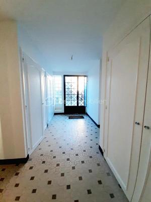 Maison traditionnelle - 128 m² - 5 pièces