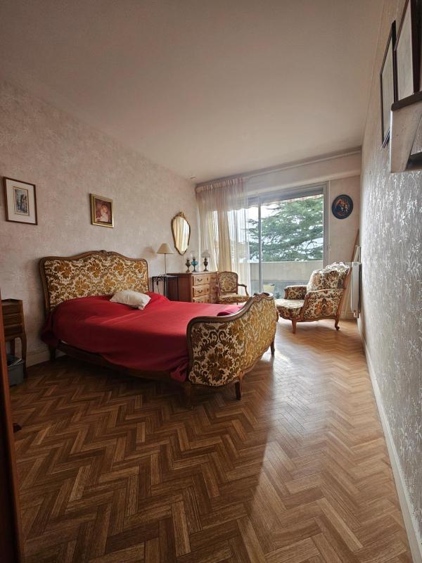 Appartement - 84 m² - 4 pièces