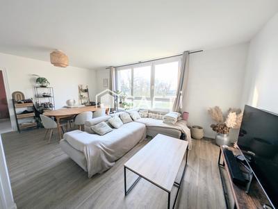 Appartement - 67 m² - 4 pièces