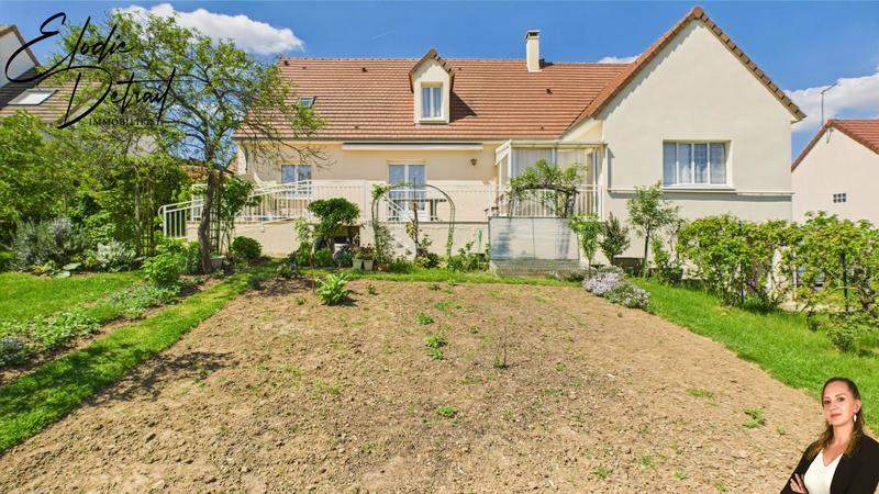 Maison - 147 m² - 7 pièces