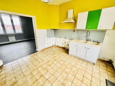 Maison - 77 m² - 3 pièces