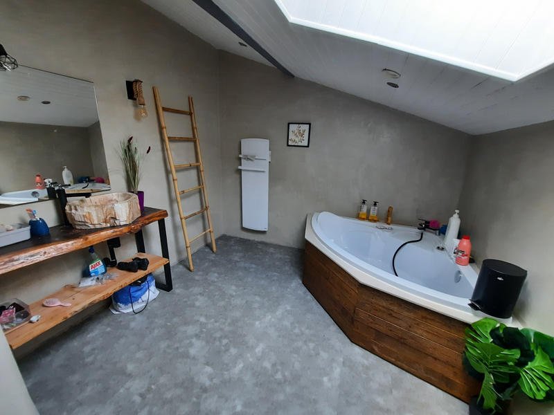 Maison - 192 m² - 6 pièces