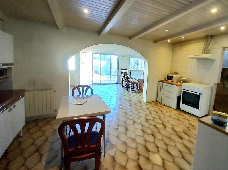 Maison - 140 m² - 6 pièces