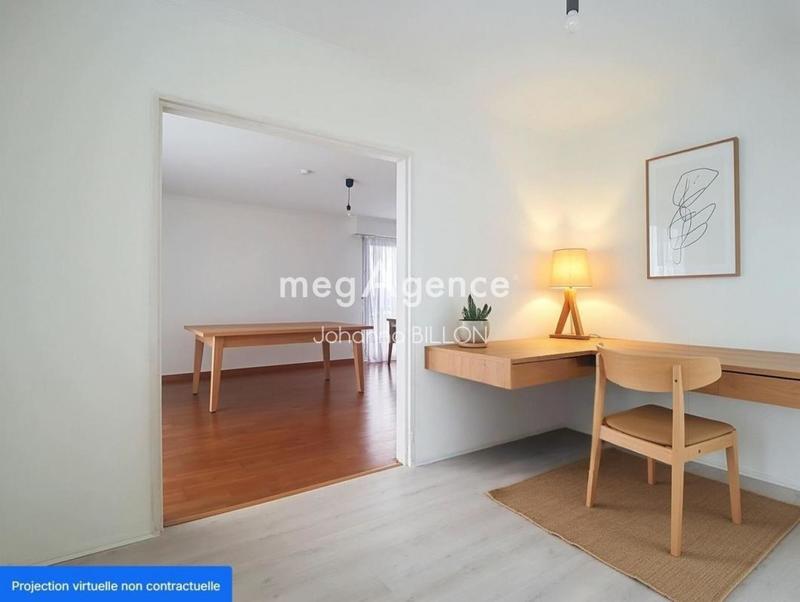 Appartement - 98 m² - 5 pièces