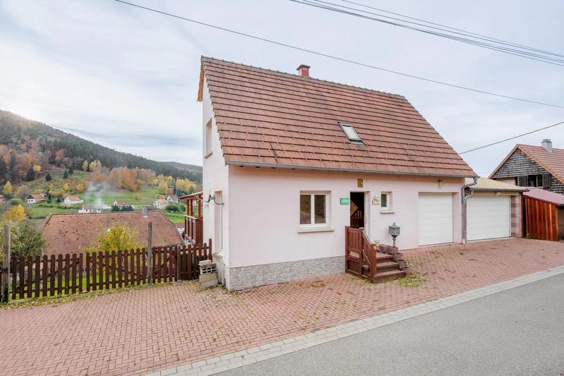 Maison - 200 m² - 5 pièces
