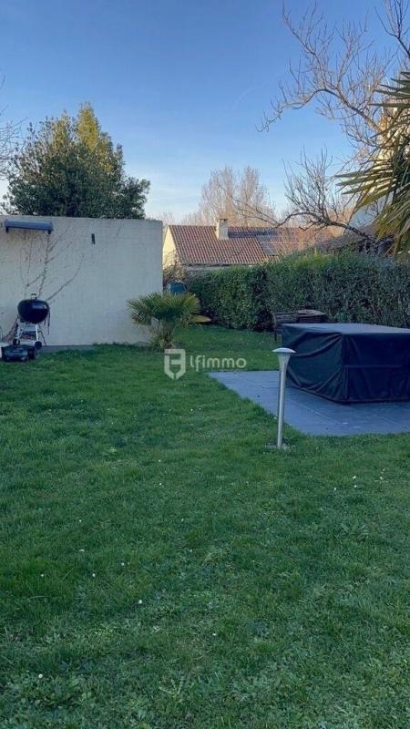 Maison de ville - 223 m² - 7 pièces