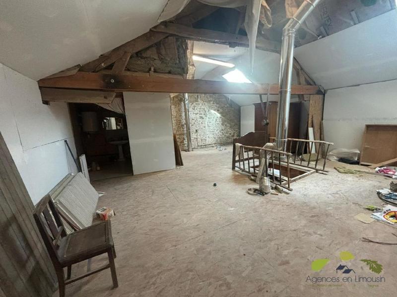 Maison de village - 189 m² - 2 pièces