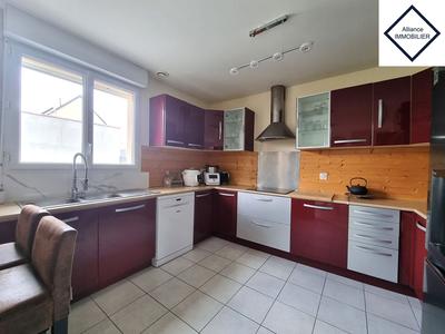 Maison - 103 m² - 6 pièces