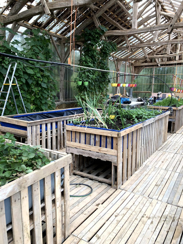 Propriété - 300 m² - 8 pièces