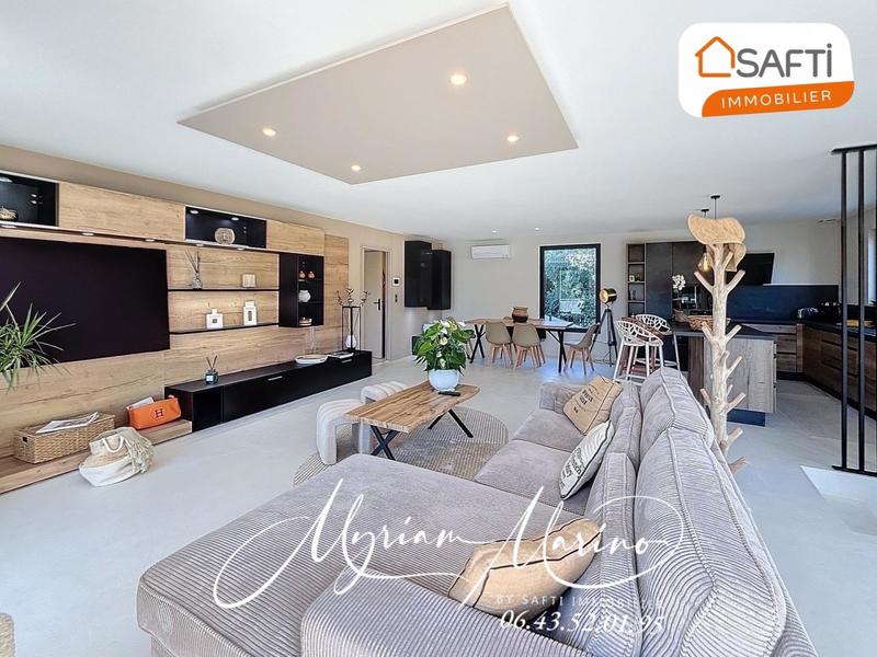 Villa - 180 m² - 8 pièces