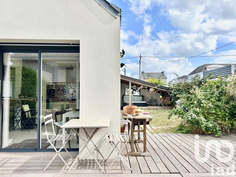 Maison - 122 m² - 6 pièces