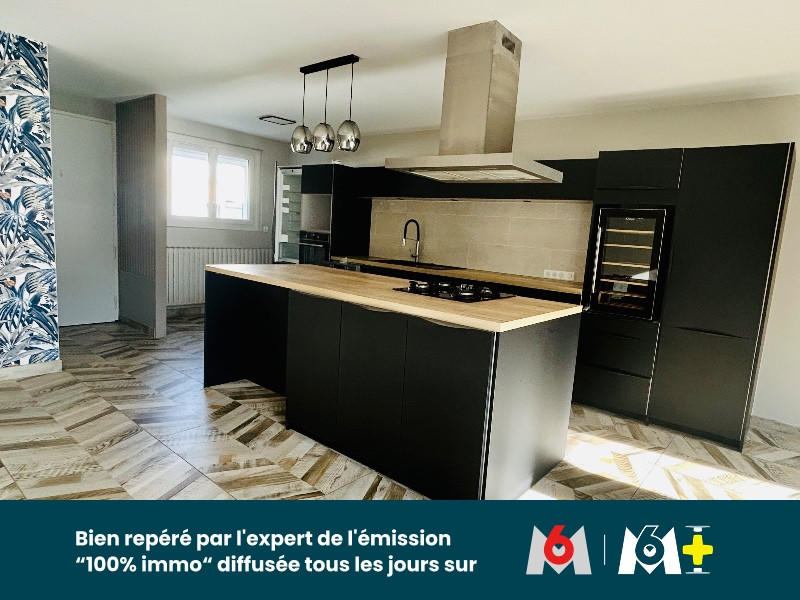 Maison - 93 m² - 4 pièces