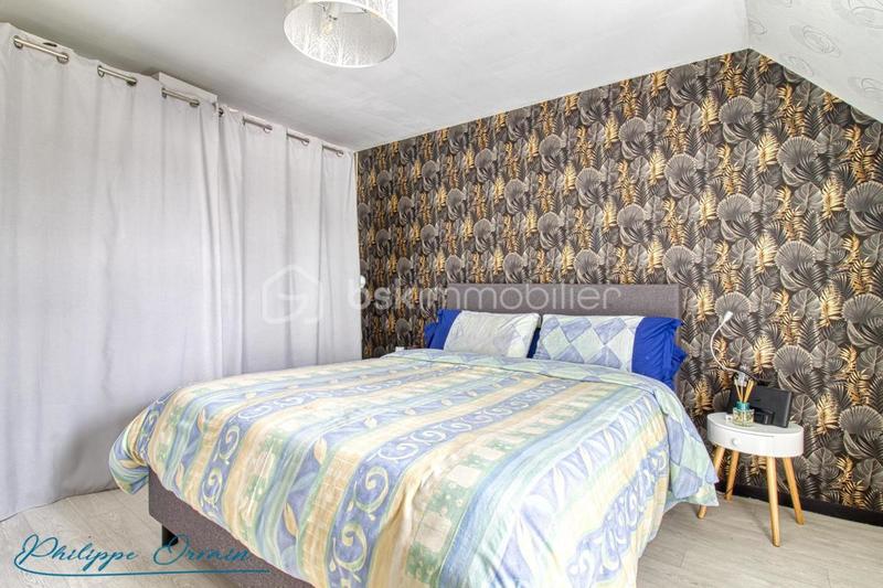 Pavillon - 128 m² - 7 pièces