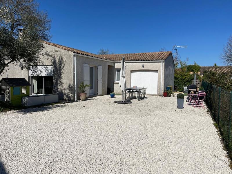 Maison - 99 m² - 4 pièces