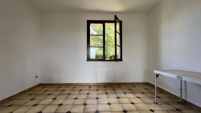 Pavillon - 80 m² - 4 pièces