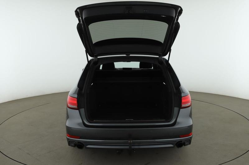 Audi A4 Avant 2.0 Tfsi Ultra s line s tronic 190 ch