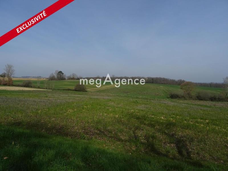 Terrain constructible - 2 800 m²