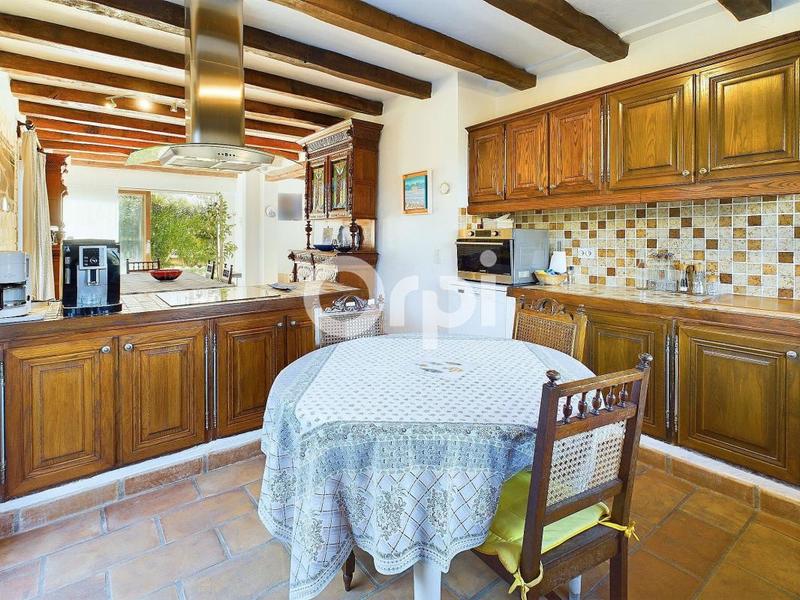 Maison - 160 m² - 5 pièces