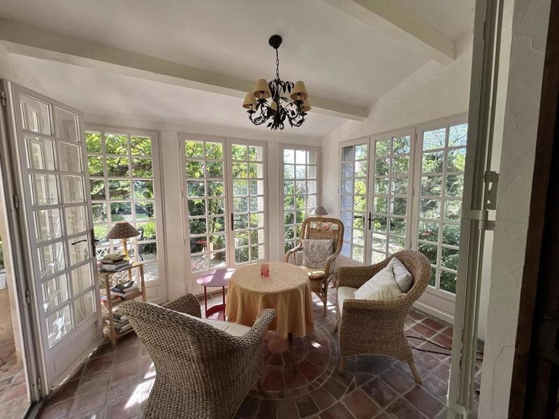 Maison - 195 m² - 6 pièces