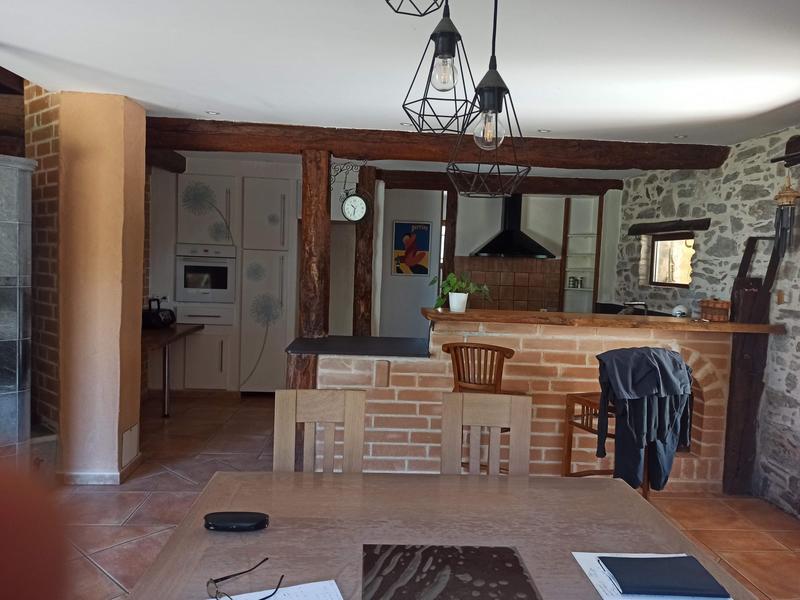 Maison traditionnelle - 262 m² - 8 pièces