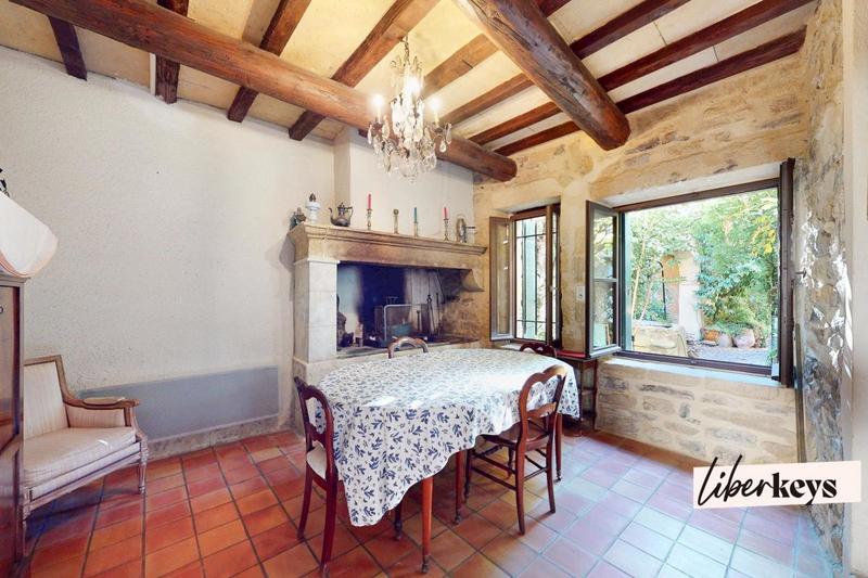 Maison de village - 226 m² - 9 pièces