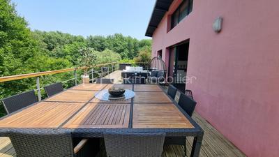 Maison d'architecte - 142 m² - 5 pièces