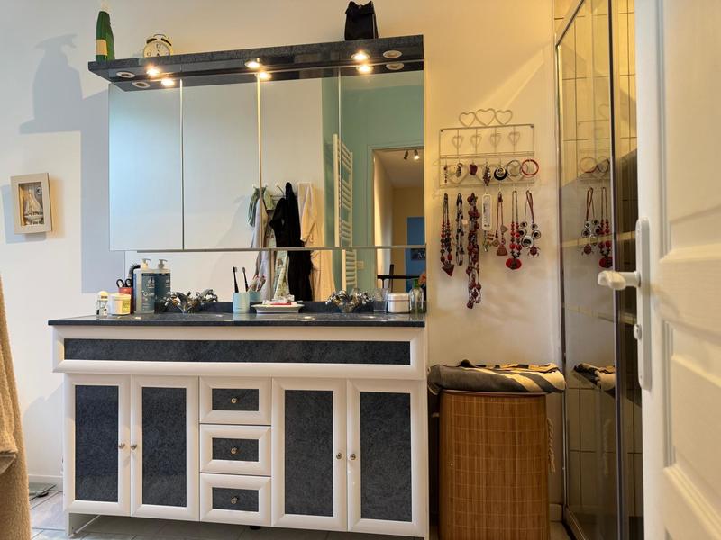 Maison - 179 m² - 5 pièces