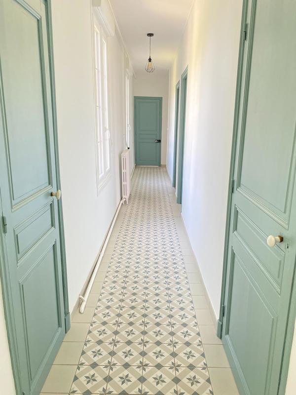 Maison - 140 m² - 5 pièces