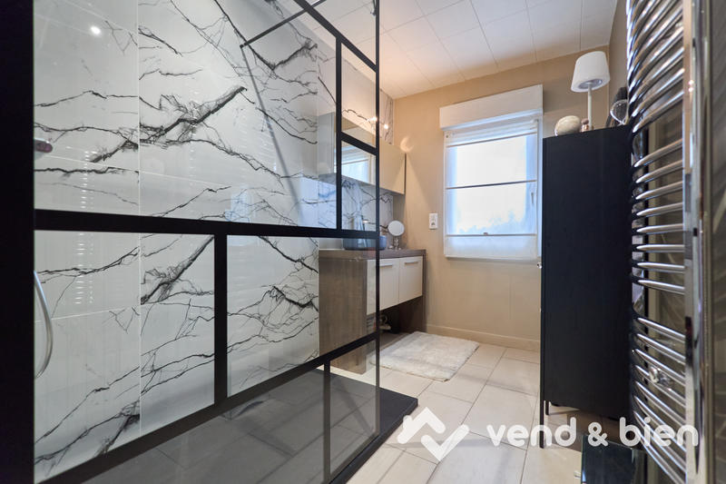 Maison - 150 m² - 6 pièces