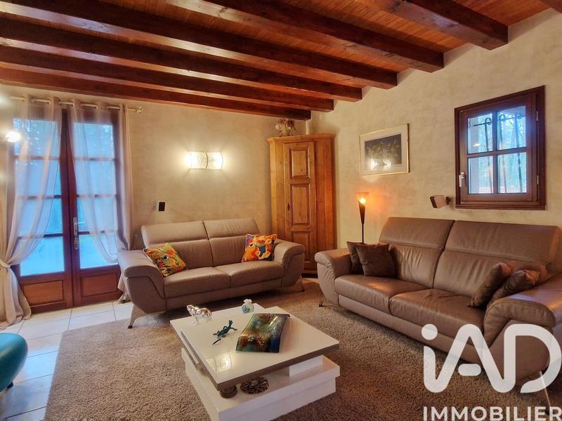 Maison - 180 m² - 5 pièces