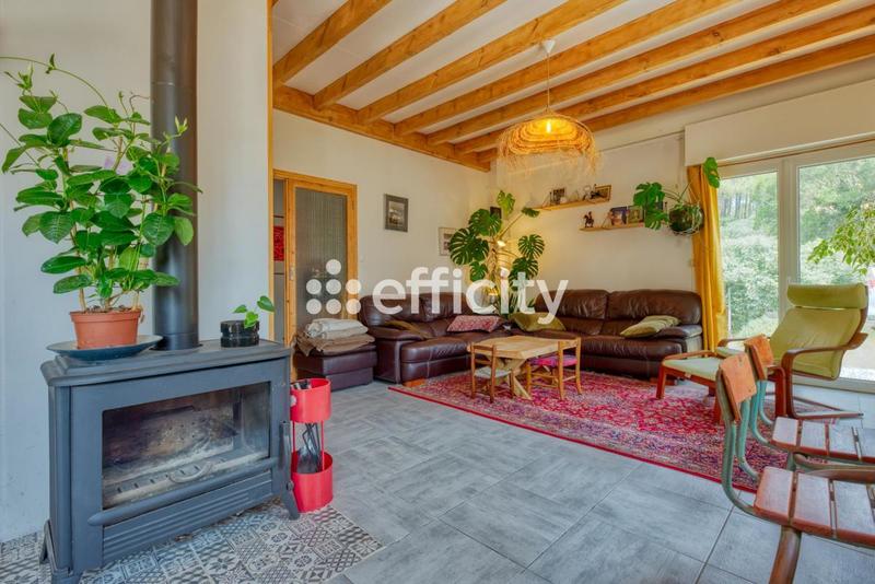 Maison - 122 m² - 6 pièces