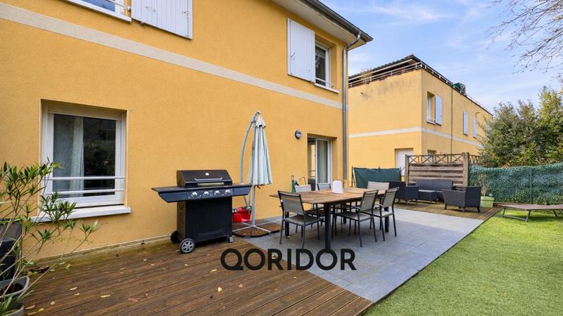 Duplex - 92 m² - 5 pièces