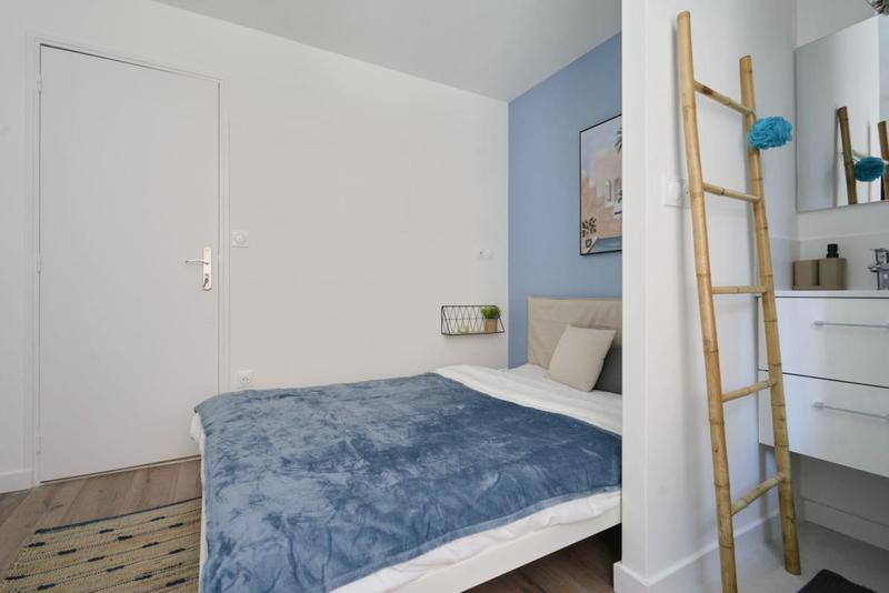 Appartement - 140 m² - 8 pièces