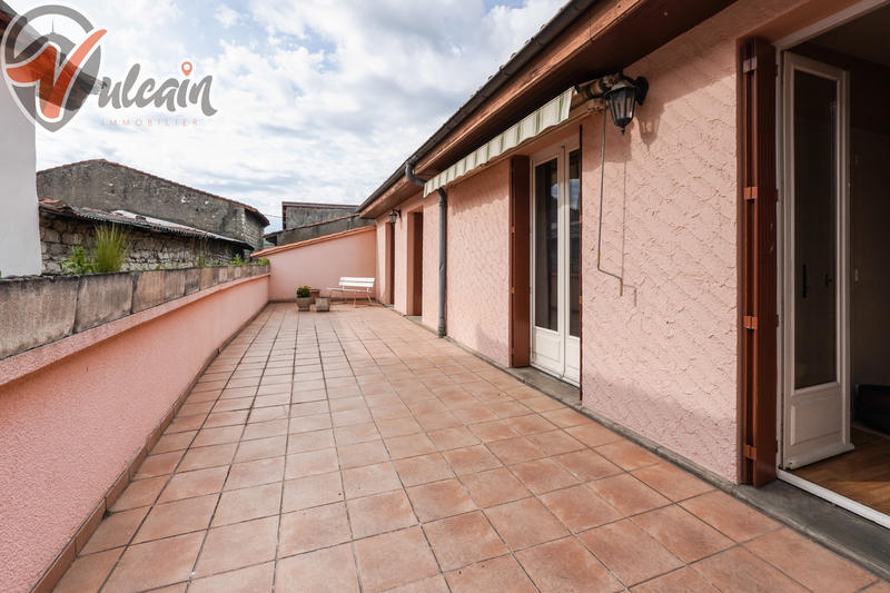 Maison - 196 m² - 8 pièces