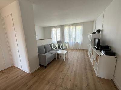 Appartement - 79 m² - 5 pièces