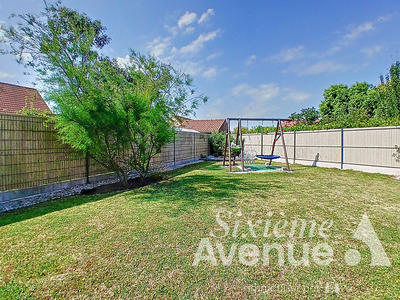 Maison - 111 m² - 4 pièces