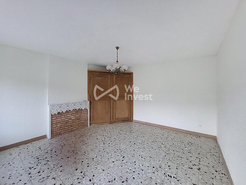 Maison - 157 m² - 9 pièces