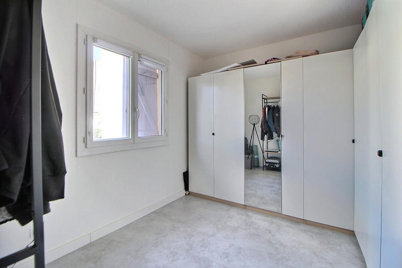 Appartement - 81 m² - 4 pièces