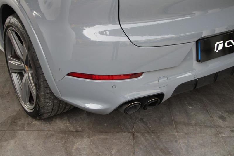 Porsche Cayenne Coupé E-Hybrid 3.0 V6 470 ch