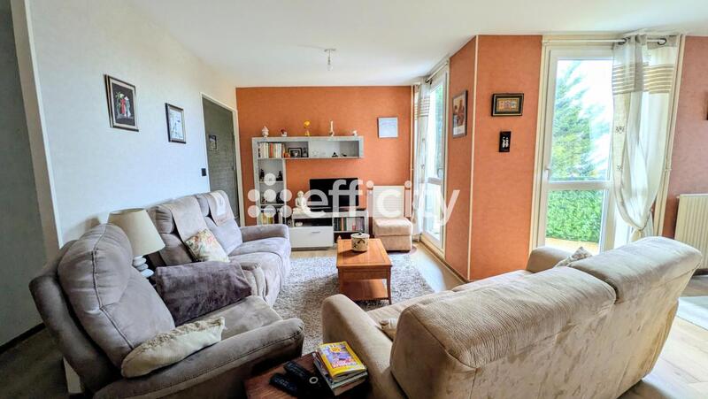 Appartement - 100 m² - 5 pièces