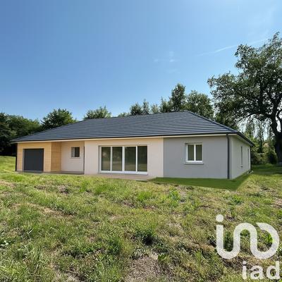 Terrain - 677 m²
