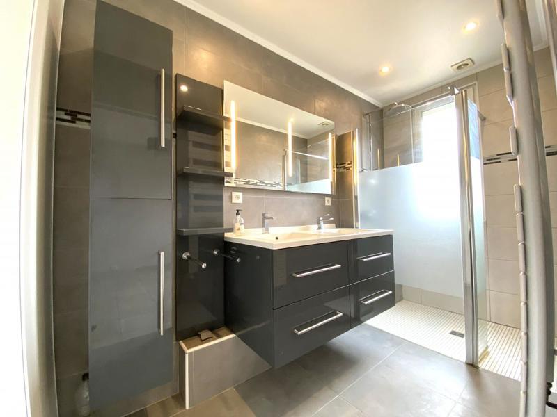 Maison ancienne - 175 m² - 7 pièces