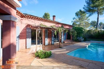 Maison - 171 m² - 5 pièces