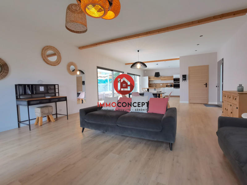 Maison - 128 m² - 4 pièces