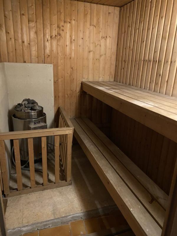 Maison de ville - 240 m² - 12 pièces