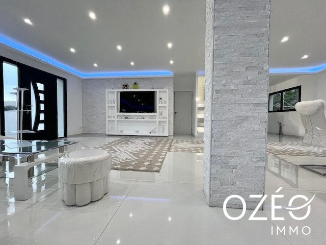 Maison contemporaine - 107 m² - 4 pièces