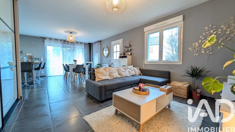 Maison - 93 m² - 5 pièces